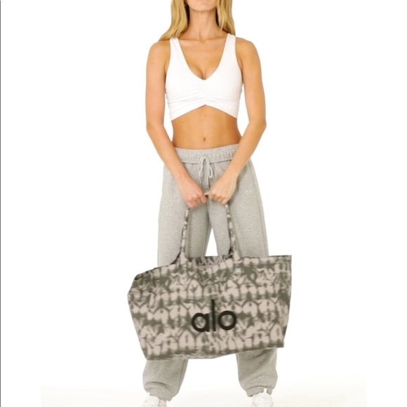 ALO | Shopper Tote - Picture 6 of 6